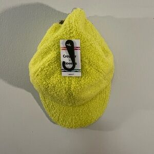 NWT (new with tags)
Crayola Cap bright yellow size OS